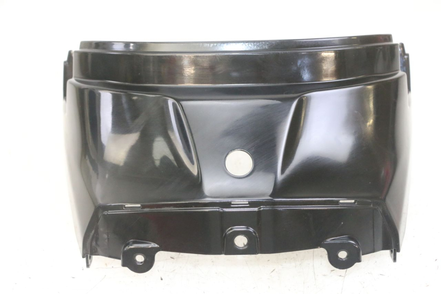 photo de JUNÇÃO DO CARENAGEM TRASEIRO SUPERIOR SYM FIDDLE 3 III 50 (2014 - 2020) - Detalhe da peça