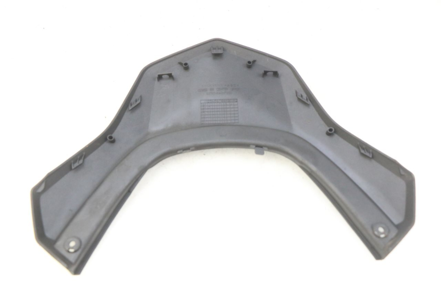 photo de JUNÇÃO DO CARENAGEM TRASEIRO SUPERIOR HONDA FORZA 125 (2015 - 2016) - Vista geral