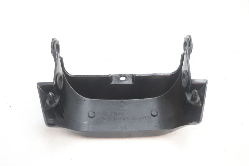 photo de JUNÇÃO DO CARENAGEM TRASEIRO SUPERIOR SUZUKI GSX F GSXF 750 (1988 - 1998) - Ampliação técnica
