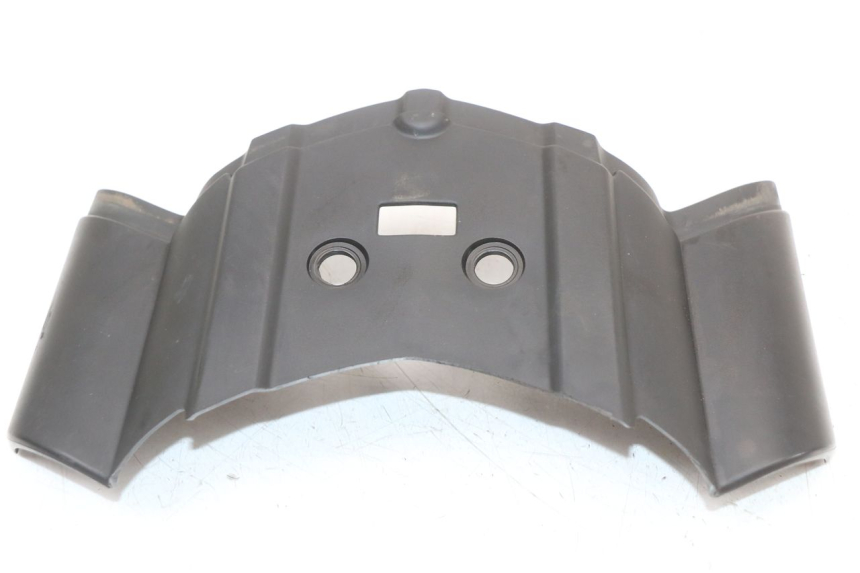 photo de JUNÇÃO DO CARENAGEM TRASEIRO SUPERIOR PEUGEOT LUDIX 50 (2005 - 2007) - Outro ângulo de visão