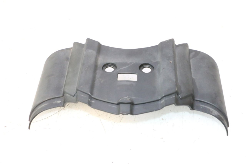 photo de JUNÇÃO DA CARROÇARIA TRASEIRA SUPERIOR PEUGEOT LUDIX PRO 2T 50 (2010 - 2017) - Outro ângulo de visão