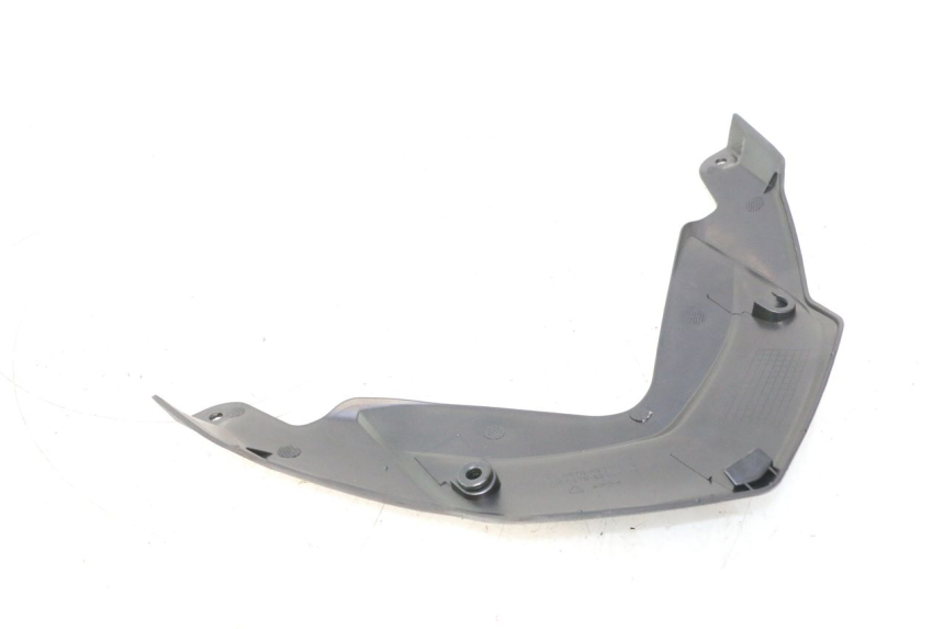 photo de JUNÇÃO DA CARROÇARIA TRASEIRA SUPERIOR JM MOTORS R-MAX TECH 50 (2024 - 2026) - Detalhe da peça