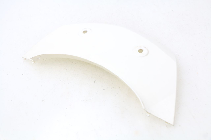 photo de JUNÇÃO DO CARENAGEM TRASEIRO SUPERIOR RAZZO STEED 125 (2012 - 2018) - Pontos de fixação