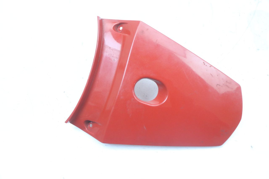 photo de JUNÇÃO DO CARENAGEM TRASEIRO SUPERIOR KYMCO SUPER 8 125 (2008 - 2015) - Vista principal