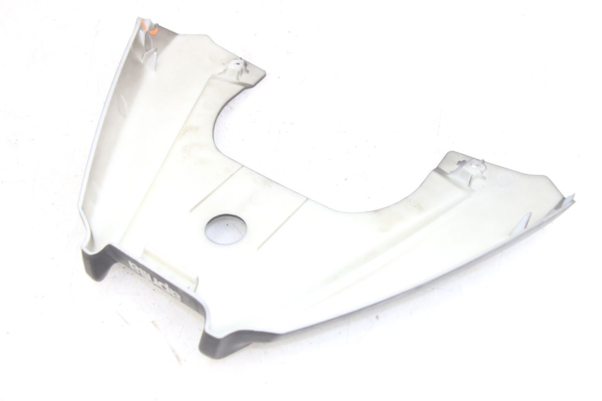 photo de JUNÇÃO DO CARENAGEM TRASEIRO SUPERIOR APRILIA SXR 50 (2021 - 2023) - Vista geral