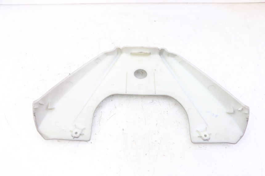 photo de JUNÇÃO DO CARENAGEM TRASEIRO SUPERIOR APRILIA SXR 50 (2021 - 2023) - Detalhe da peça