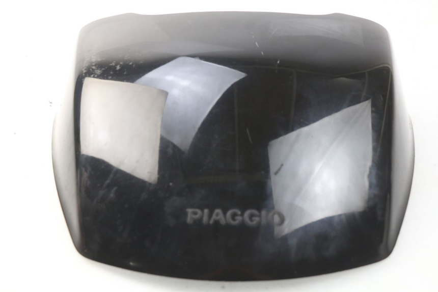 photo de JUNÇÃO DO CARENAGEM TRASEIRO SUPERIOR PIAGGIO X8 125 (2004 - 2007) - Vista principal
