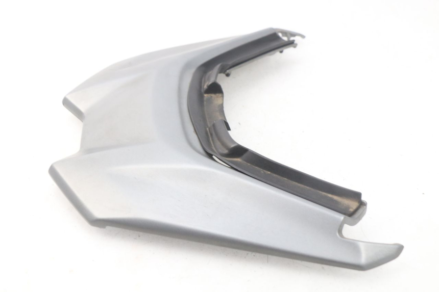 photo de JUNÇÃO DO CARENAGEM TRASEIRO SUPERIOR YAMAHA YP T-MAX TMAX 530 (2017 - 2020) - Pontos de fixação