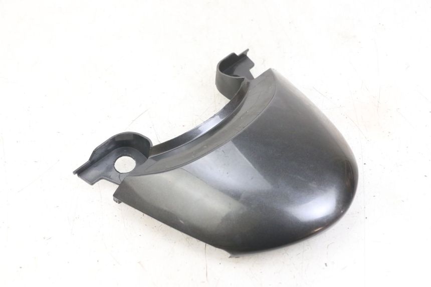 photo de JUNÇÃO DO CARENAGEM TRASEIRO SUZUKI SV N 650 (1999 - 2002) - Outro ângulo de visão