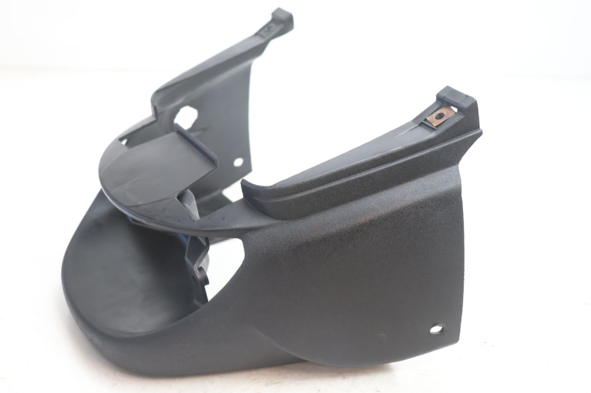 photo de JUNÇÃO DO CARENAGEM TRASEIRO PEUGEOT TREKKER TKR 50 (2005 - 2014) - Outro ângulo de visão