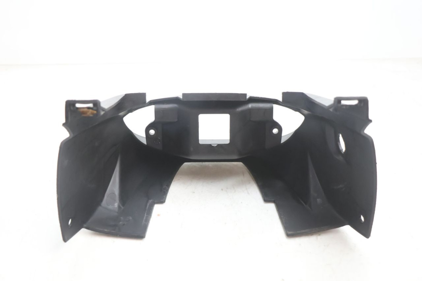 photo de JUNÇÃO DO CARENAGEM TRASEIRO PEUGEOT TREKKER TKR 50 (2005 - 2014) - Ampliação técnica