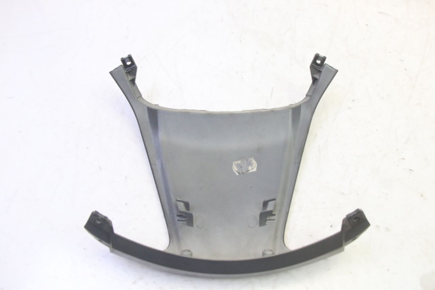 photo de JUNÇÃO DO CARENAGEM TRASEIRO YAMAHA X-MAX XMAX 250 (2006 - 2009) - Outro ângulo de visão
