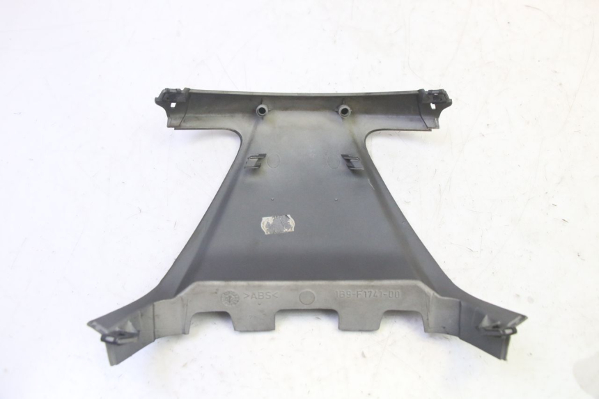 photo de JUNÇÃO DO CARENAGEM TRASEIRO YAMAHA X-MAX XMAX 250 (2006 - 2009) - Ampliação técnica