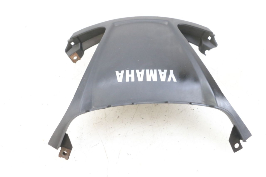 photo de JUNÇÃO DO CARENAGEM TRASEIRO YAMAHA XMAX X-MAX 125 (2006 - 2009) - Estado da superfície