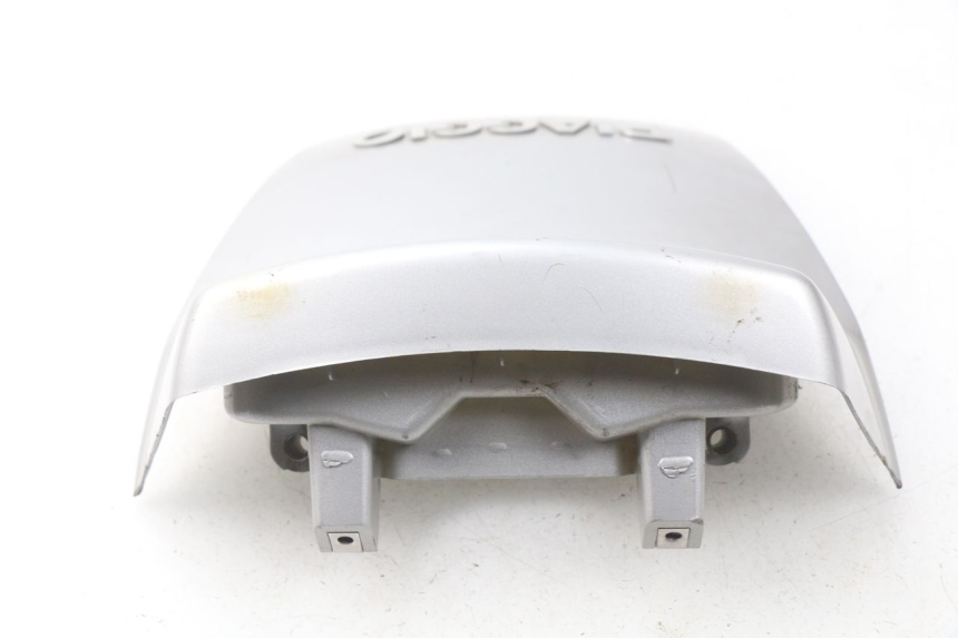 photo de JUNÇÃO DO CARENAGEM TRASEIRO PIAGGIO X9 125 (2000 - 2003) - Ampliação técnica
