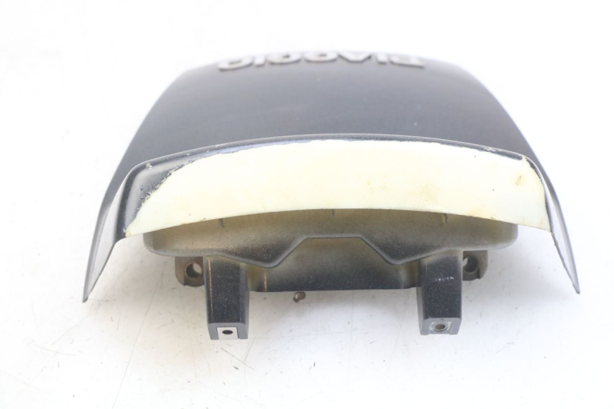 photo de JUNÇÃO DO CARENAGEM TRASEIRO PIAGGIO X9 125 (2000 - 2003) - Vista geral