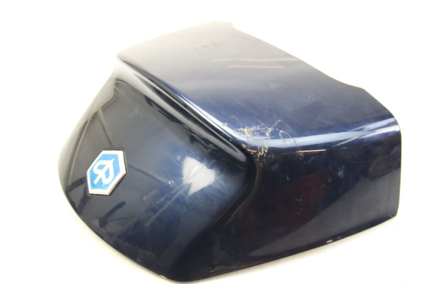 photo de JUNÇÃO DO CARENAGEM TRASEIRO PIAGGIO XEVO - X EVO 125 (2007 - 2017) - Estado da superfície
