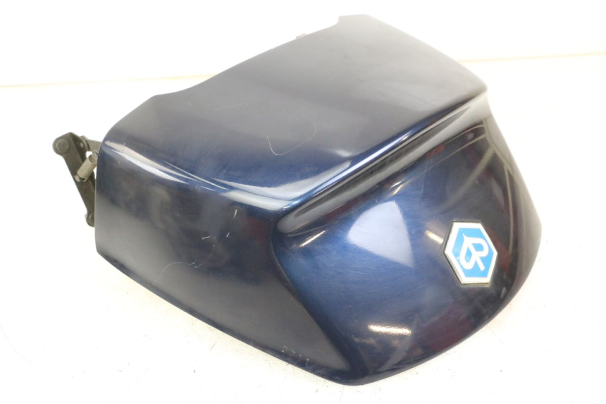 photo de JUNÇÃO DO CARENAGEM TRASEIRO PIAGGIO XEVO - X EVO 125 (2007 - 2017) - Vista principal