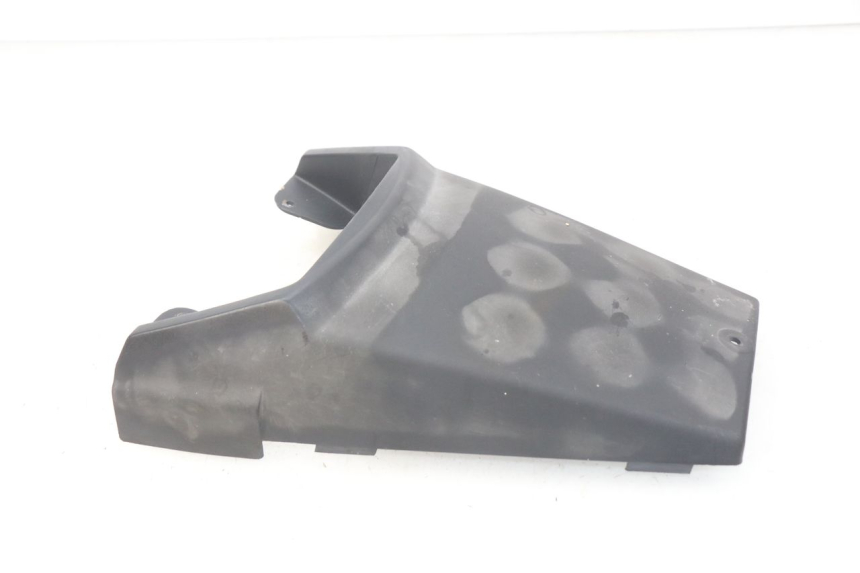 photo de JUNÇÃO DO CARENAGEM TRASEIRO SUZUKI XF FREEWIND 650 (1997 - 2003) - Outro ângulo de visão