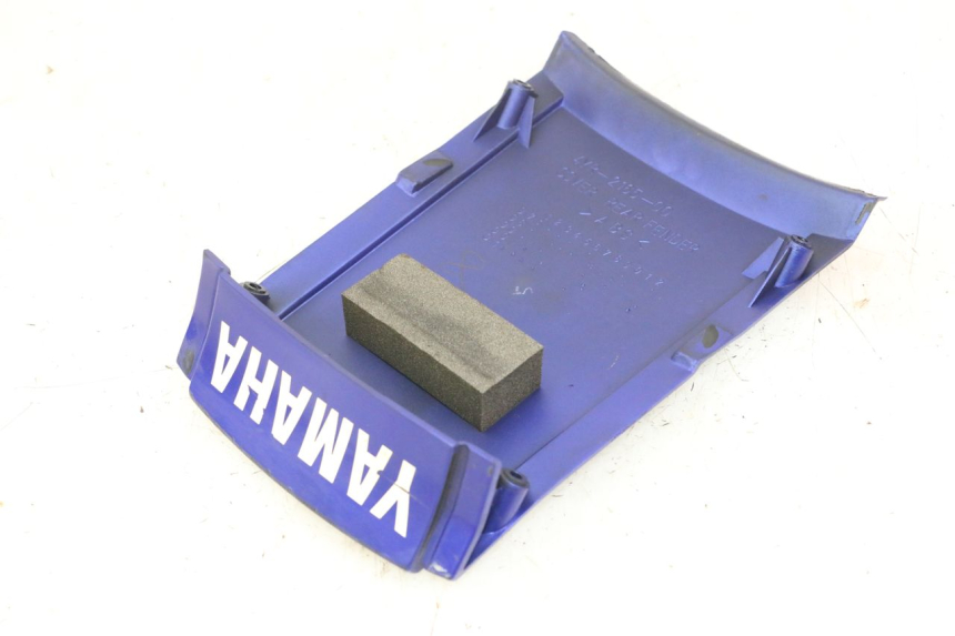 photo de JUNÇÃO DO CARENAGEM TRASEIRO YAMAHA FZS FAZER 600 (2001 - 2003) - Estado da superfície