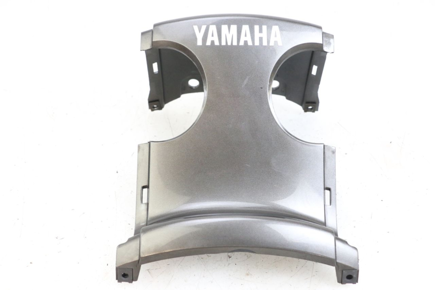 photo de JUNÇÃO DO CARENAGEM TRASEIRO YAMAHA YP MAJESTY 125 (2002 - 2006) - Detalhe da peça