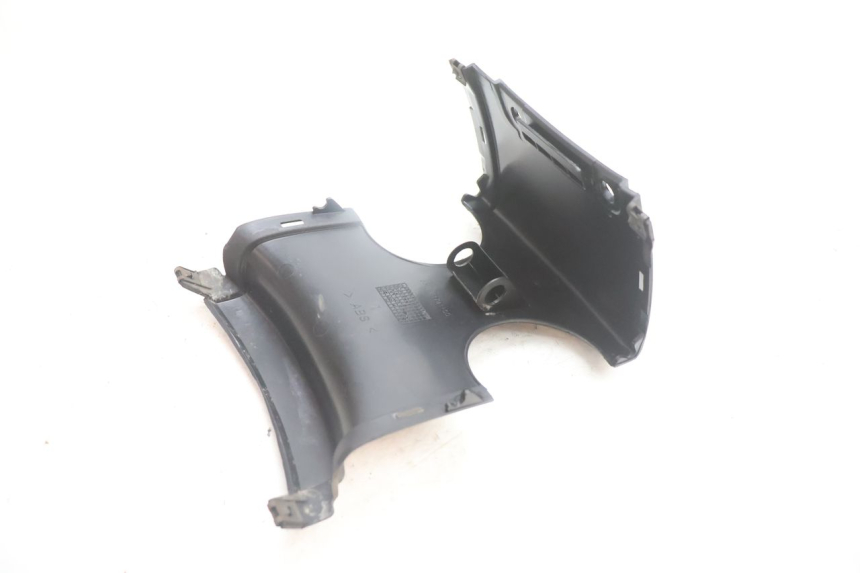 photo de JUNÇÃO DO CARENAGEM TRASEIRO YAMAHA YP MAJESTY 125 (2002 - 2006) - Pontos de fixação