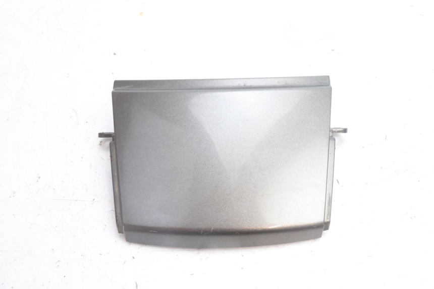 photo de JUNÇÃO DO CARENAGEM TRASEIRO KAWASAKI ZZR 600 (1995 - 2004) - Outro ângulo de visão