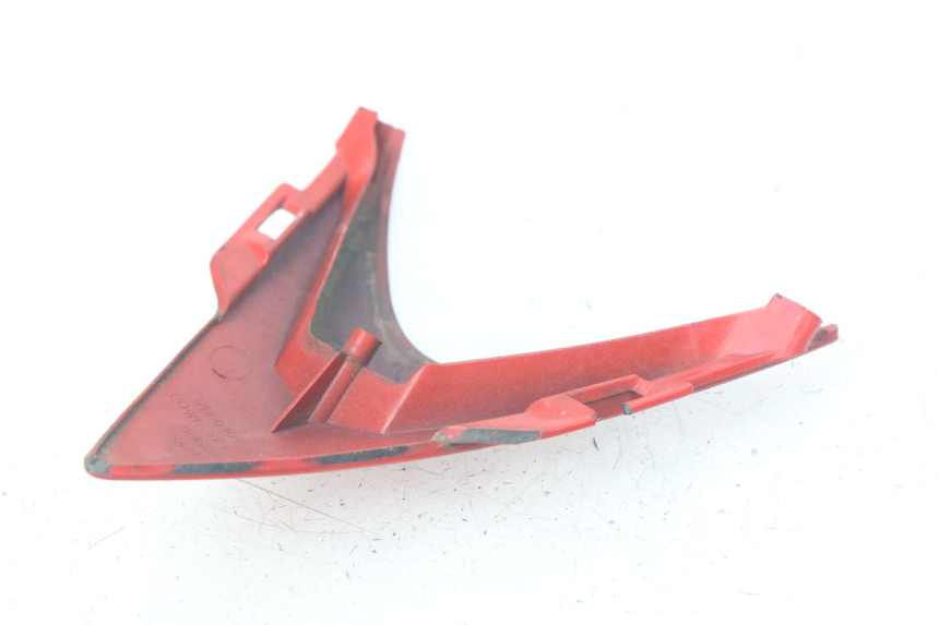 photo de JUNÇÃO DO CARENAGEM DIANTEIRO HONDA CBR R 125 (2003 - 2006) - Detalhe da peça