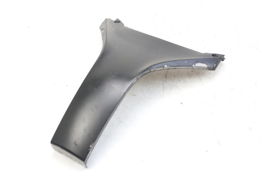 photo de JUNÇÃO DO CARENAGEM DIANTEIRO HONDA FES S-WING SWING ABS 125 (2007 - 2015) - Vista geral