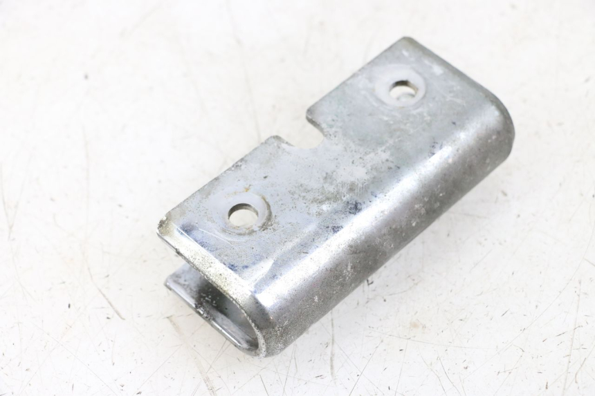 photo de JUNÇÃO CARENAGEM DIANTEIRA INFERIOR HYOSUNG GV AQUILA 125 (2000 - 2009) - Outro ângulo de visão
