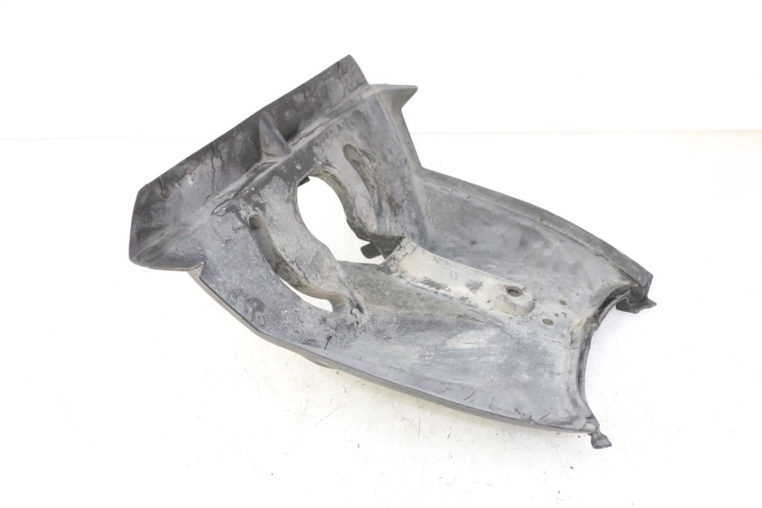 photo de JUNÇÃO CARENAGEM DIANTEIRA INFERIOR YAMAHA BW'S 100 (1999 - 2002) - Outro ângulo de visão