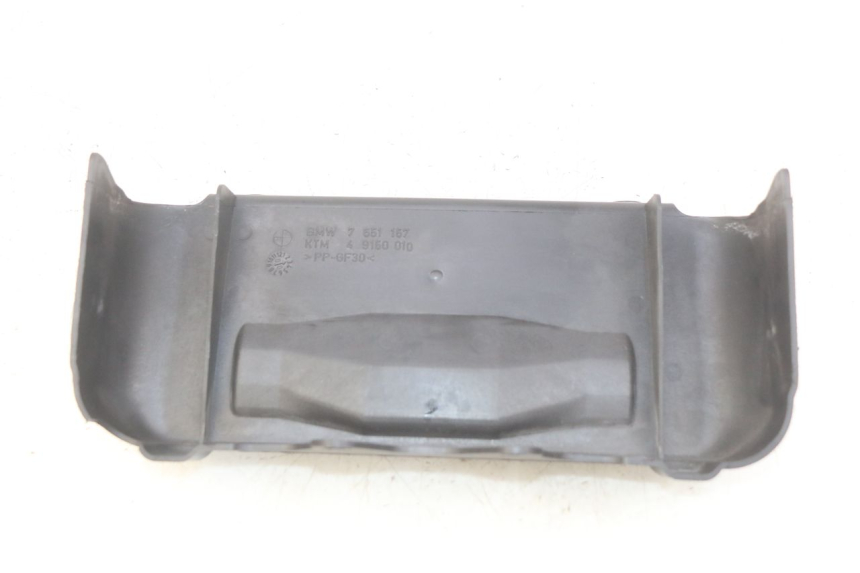 photo de JUNÇÃO CARENAGEM DIANTEIRA INFERIOR BMW C1 125 (2000 - 2003) - Outro ângulo de visão