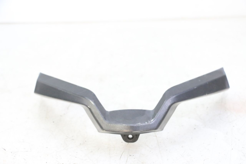 photo de JUNÇÃO DO CARENAGEM DIANTEIRO INFERIOR JM MOTORS EVOLIS 4T 50 (2018 - 2022) - Detalhe da peça