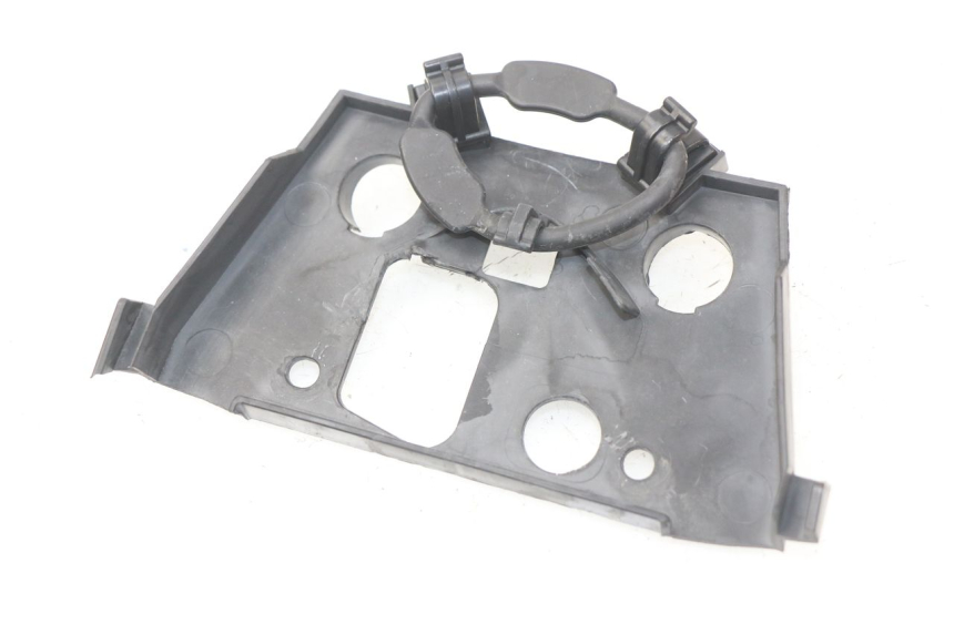 photo de JUNÇÃO CARENAGEM DIANTEIRA INFERIOR YAMAHA FZ8 800 (2010 - 2016) - Vista principal
