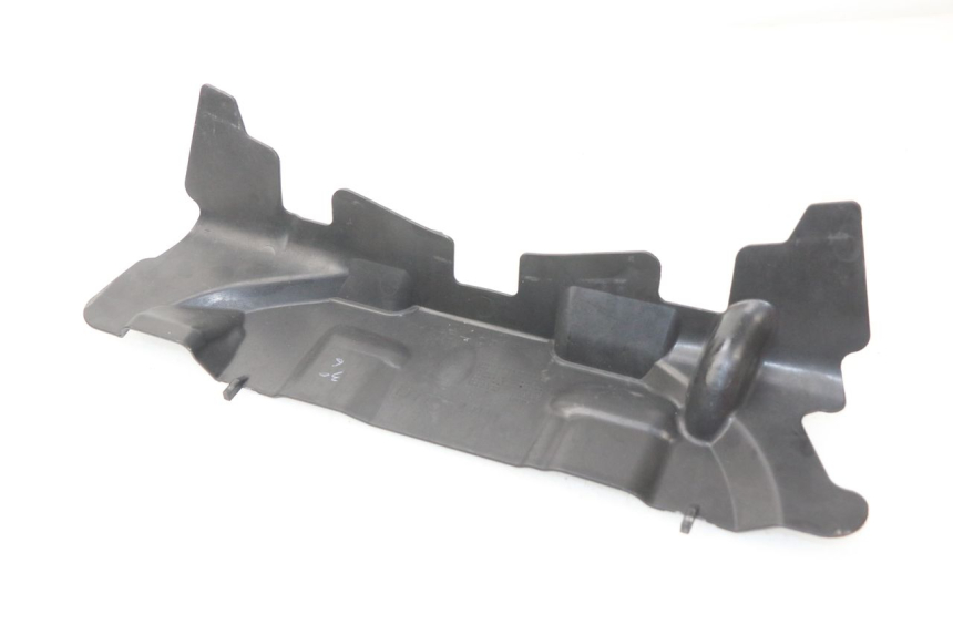 photo de JUNÇÃO DO CARENAGEM DIANTEIRO INFERIOR SUZUKI GSX-R GSXR K16 1000 (2012 - 2016) - Vista principal
