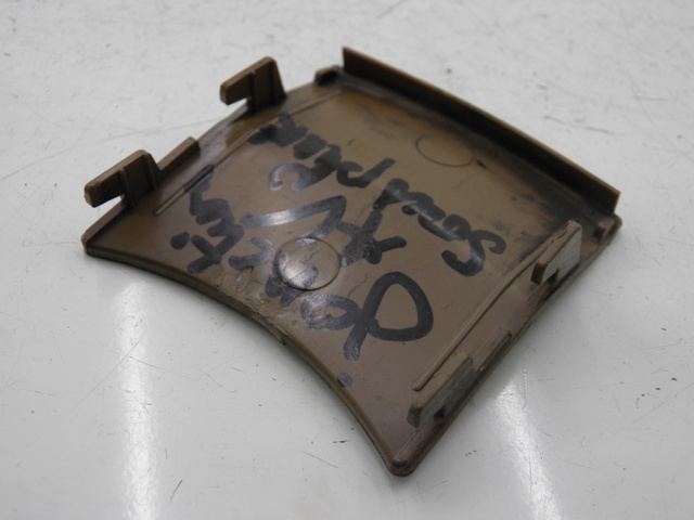 photo de JUNÇÃO CARENAGEM DIANTEIRA INFERIOR HONDA SH 125 (2005 - 2008) - Detalhe da peça