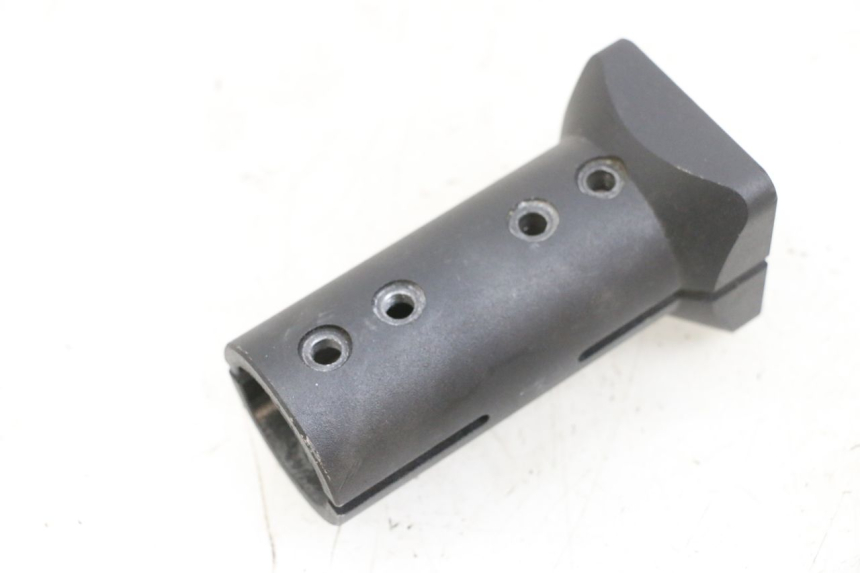 photo de JUNÇÃO CARENAGEM DIANTEIRA INFERIOR DUALTRON MINI SPECIAL 1 - Detalhe da peça
