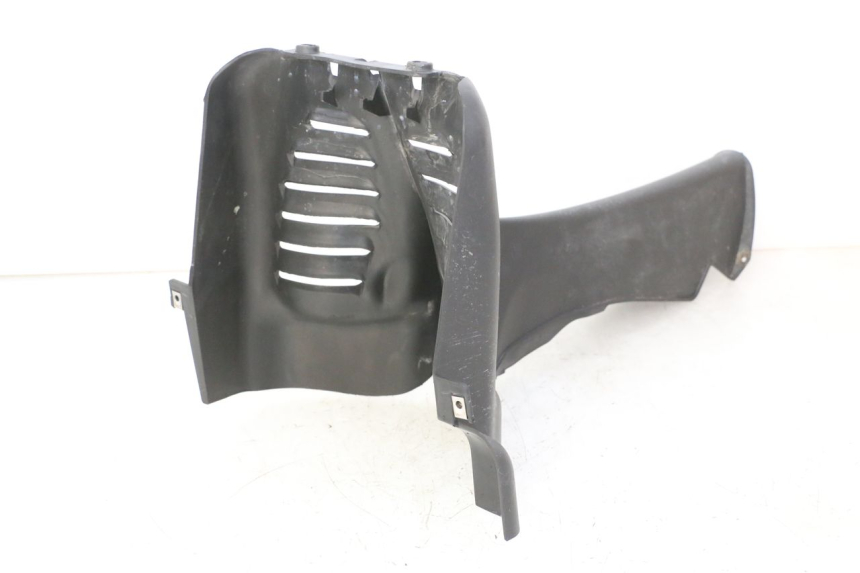photo de JUNÇÃO CARENAGEM DIANTEIRA INFERIOR PIAGGIO MP3 RL 250 (2006 - 2010) - Pontos de fixação