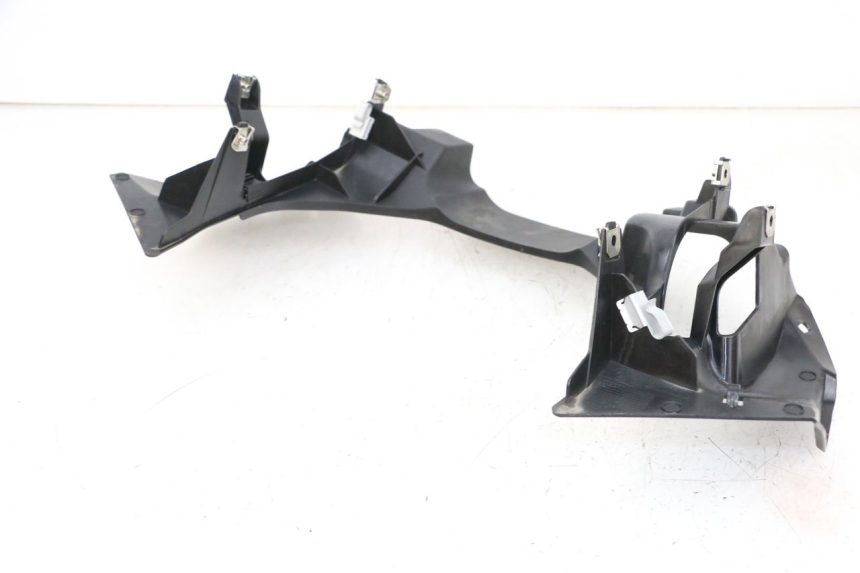 photo de JUNÇÃO DO CARENAGEM DIANTEIRO INFERIOR BMW R GS 1250 (2021 - 2024) - Vista do produto