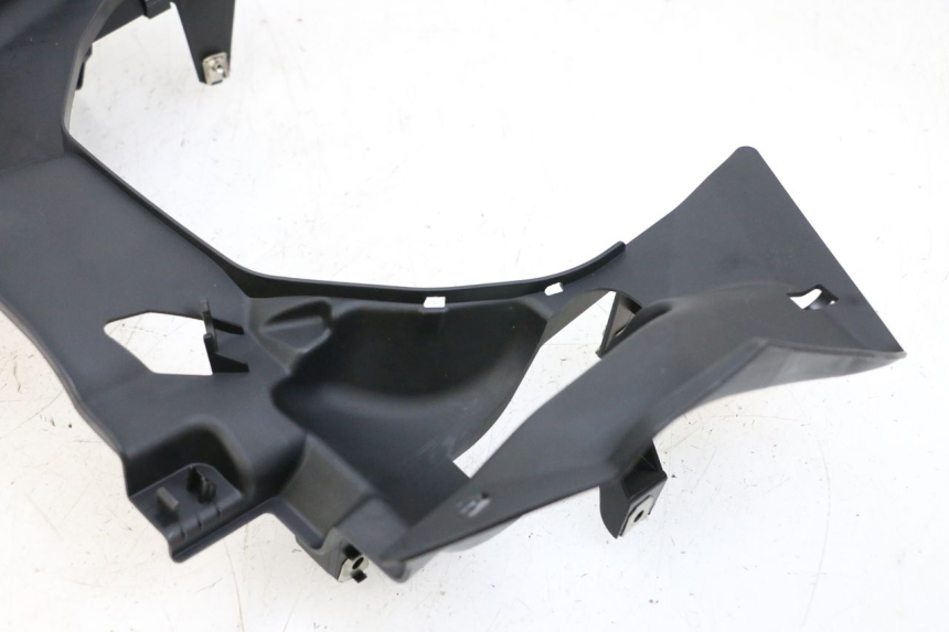 photo de JUNÇÃO DO CARENAGEM DIANTEIRO INFERIOR BMW R GS 1250 (2021 - 2024) - Pontos de fixação