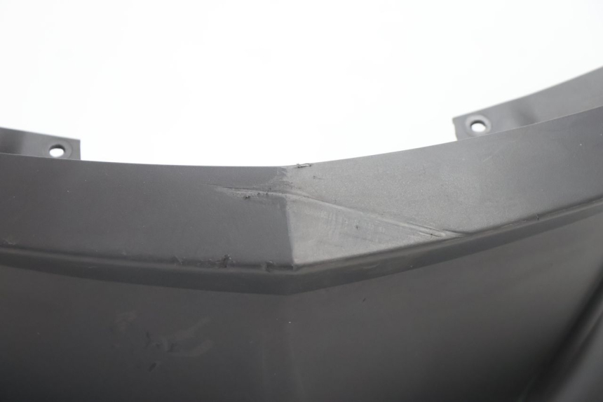 photo de JUNÇÃO INFERIOR DA CARENAGEM DIANTEIRA CAN-AM SPYDER RS 1000 (2008 - 2012) - Detalhe da peça