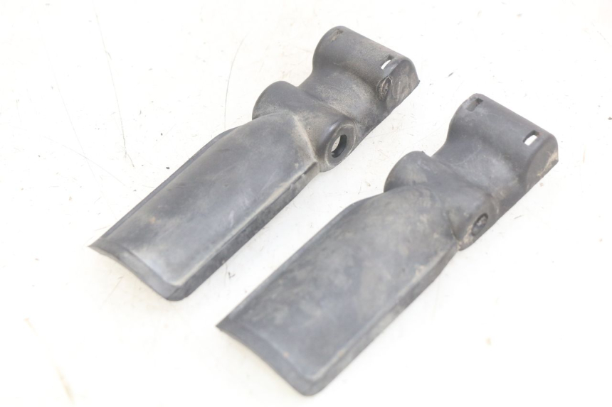 photo de JUNÇÃO CARENAGEM DIANTEIRA INFERIOR PEUGEOT TREKKER 50 (1998 - 2004) - Vista principal