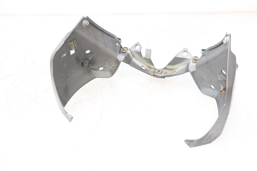 photo de JUNÇÃO CARENAGEM DIANTEIRA INFERIOR PEUGEOT TREKKER 50 (1995 - 2004) - Vista geral