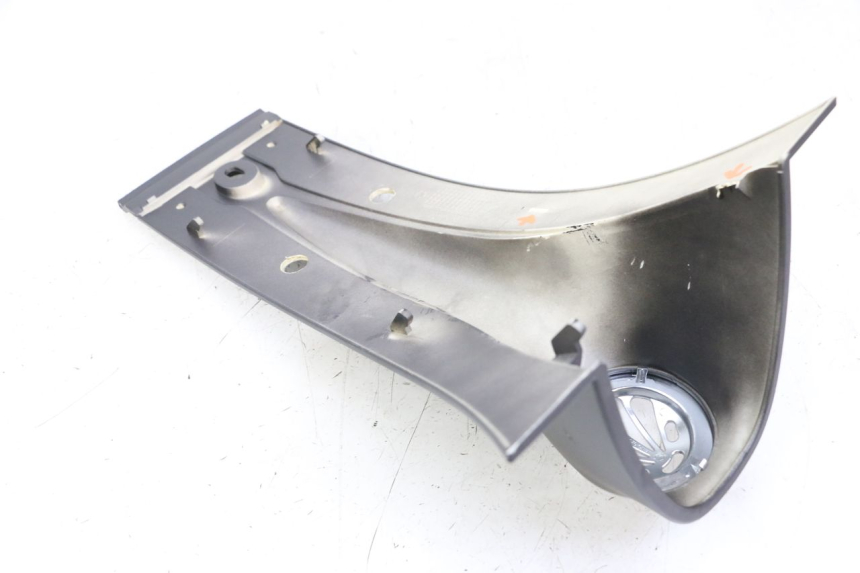 photo de JUNÇÃO DO CARENAGEM DIANTEIRO JM MOTORS VX 125 (2022 - 2025) - Detalhe da peça