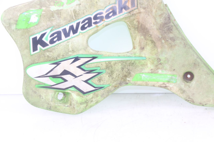 photo de JUNÇÃO DO CARENAGEM DIANTEIRO KAWASAKI KX 250 (1994 - 1998) - Ampliação dos componentes