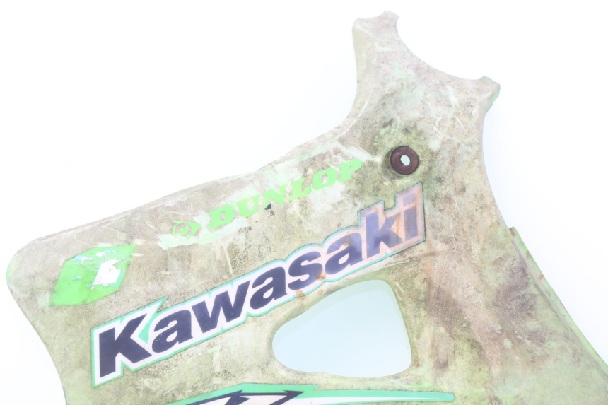 photo de JUNÇÃO DO CARENAGEM DIANTEIRO KAWASAKI KX 250 (1994 - 1998) - Vista de perto