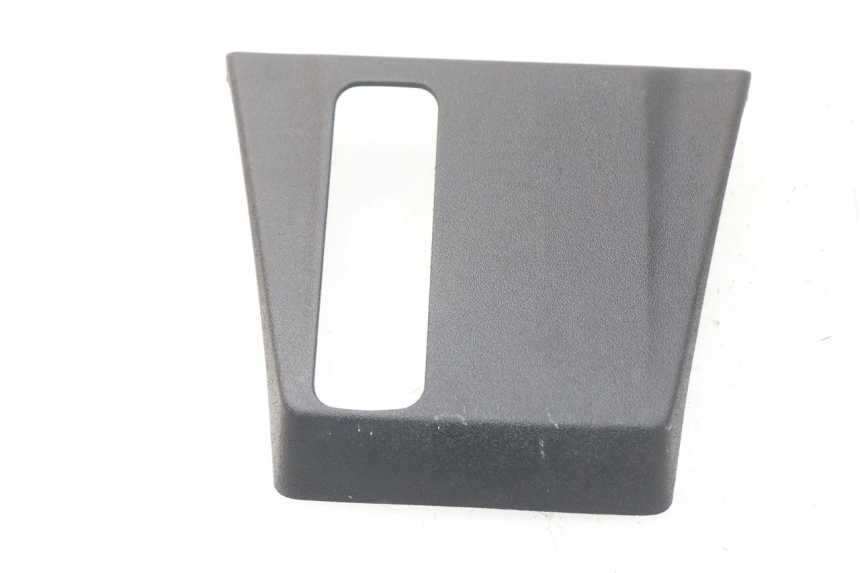 photo de JUNÇÃO DO CARENAGEM DIANTEIRO PIAGGIO MP3 HPE 500 (2019 - 2022) - Vista principal