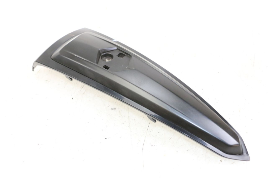 photo de JUNÇÃO DO CARENAGEM DIANTEIRO PIAGGIO LIBERTY IGET 4T 50 (2021 - 2025) - Peça verificada
