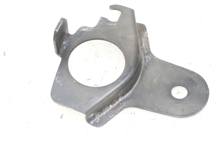 photo de JUNÇÃO DO CARENAGEM DIANTEIRO YAMAHA PW 50 (1984 - 2025) - Detalhe da peça