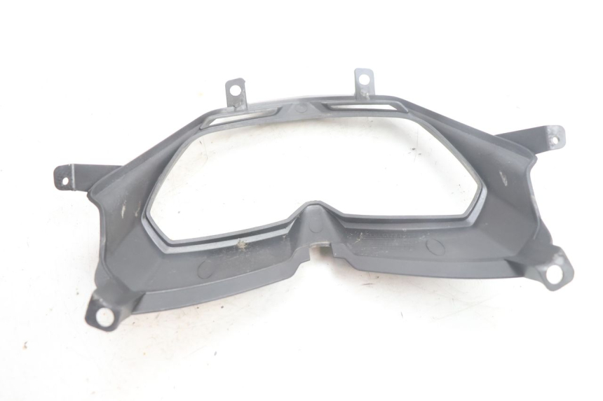 photo de JUNÇÃO DO CARENAGEM DIANTEIRO APRILIA SR 2T 50 (2012 - 2017) - Peça verificada